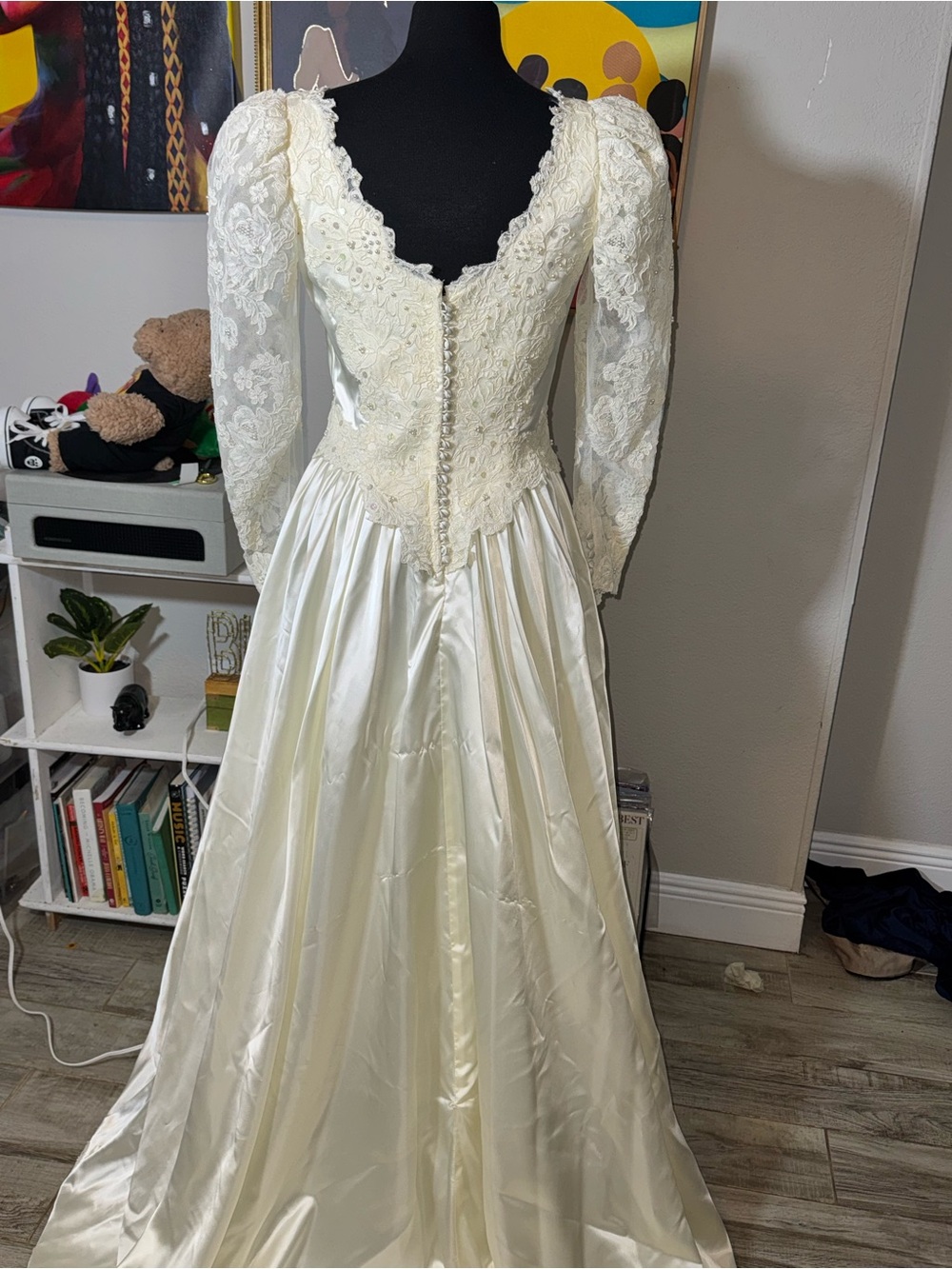Vintage Lace Beaded Ivory Long Sleeve Wedding Gown - Picture 5 of 7